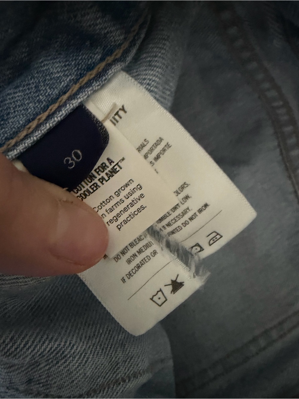 NWOT Citizens of Humanity Ayla Cargo Jeans - Picture 7 of 7